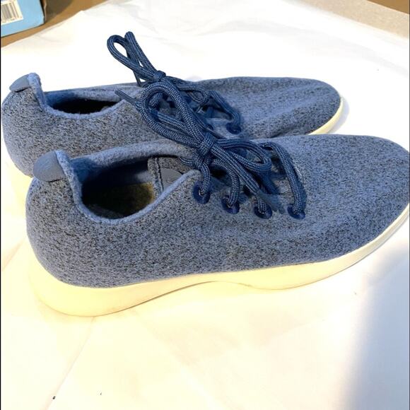 Allbirds Sneakers Womens SIze 10 Wool Runners Blue EUC - Picture 2 of 7